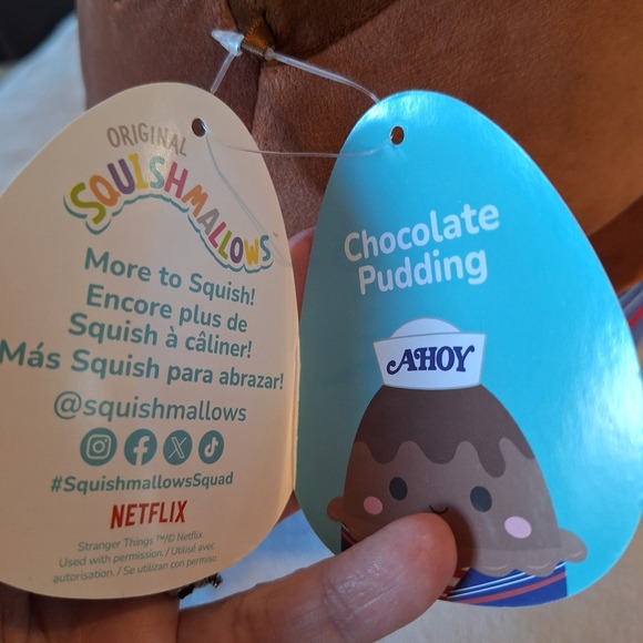 Squishmallows 10" Stranger Things Ahoy Chocolate Pudding Netflix Series - Picture 7 of 10